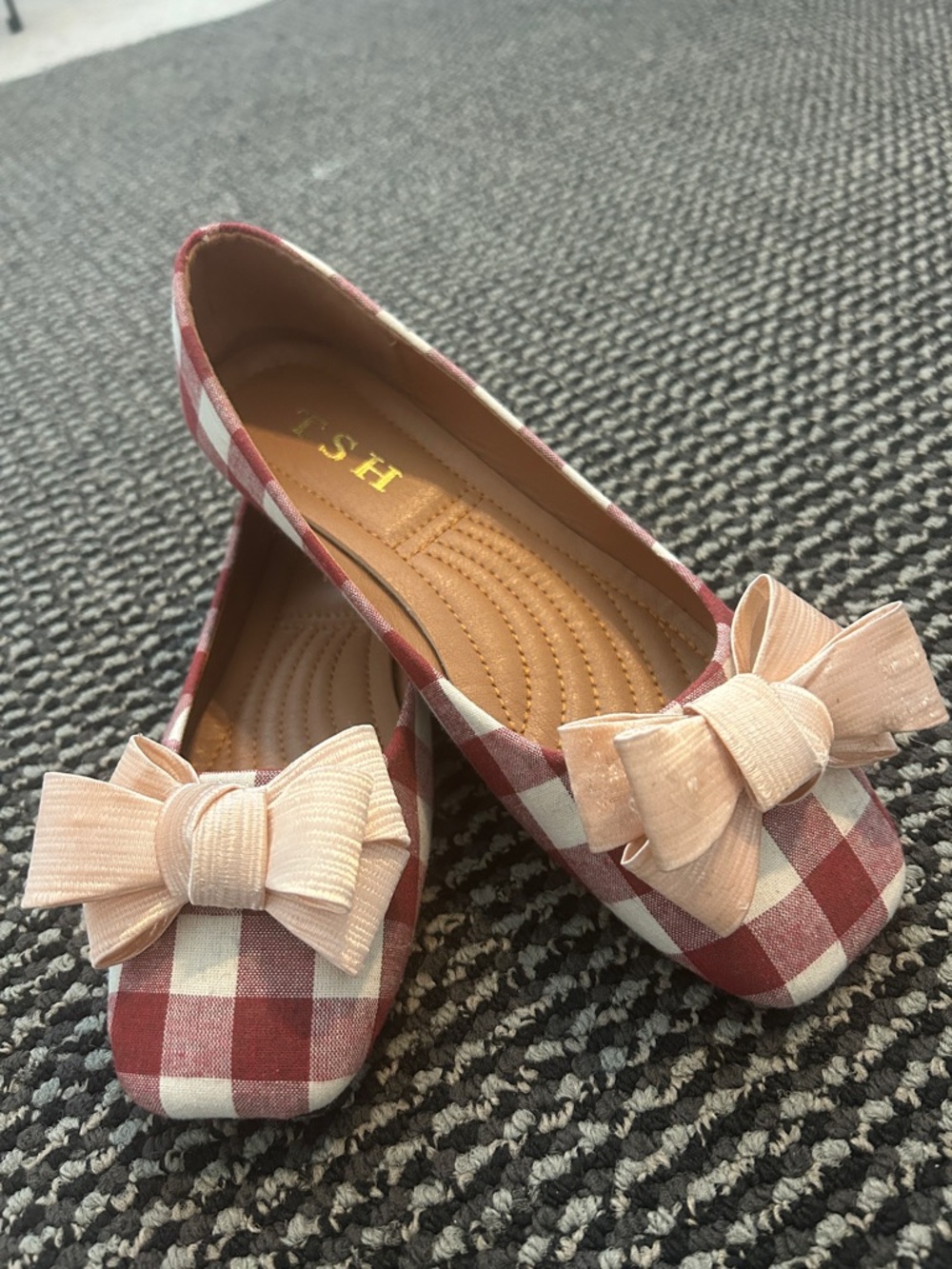 New Plaid Bow Flats in Red and White